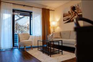 Stilvolle, sanierte 1-Zimmer-Wohnung mit geh. Innenausstattung, Balkon und EBK – Pfeifferstraße 53, 34121 Kassel – Vorschaubild 1