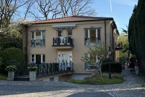 Wohnen und Arbeiten - Ihre Villa mit Wohlfühlgarantie in Wohldorf-Ohlstedt – Die vollständige Adresse der Immobilie erhältst du vom Anbieter., 22397 Wohldorf-Ohlstedt, Hamburg – Vorschaubild 5