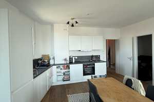 Familienglück mit guter Aussicht * 3-Zi. mit Wintergarten * 90 m² * Baujahr 2020 – Welfenstr. 4, 81541 München – Vorschaubild 4