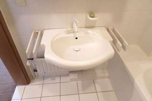 Wunderschöne 3-Zimmer-Wohnung mit Garage, Balkon, Keller und Badewanne – Die vollständige Adresse der Immobilie erhältst du vom Anbieter., 28201 Buntentor, Bremen – Vorschaubild 32