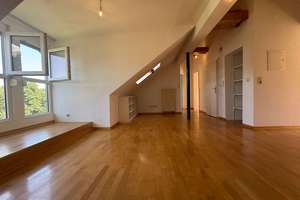 Dachgeschosswohnung mit Einbauküche in begehrter Lage – Die vollständige Adresse der Immobilie erhältst du vom Anbieter., 68163 Lindenhof, Mannheim – Vorschaubild 4