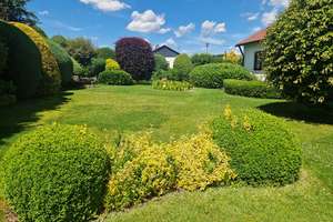 Tolles Einfamilienhaus im Bungalowstil mit wunderschönem parkähnlichen Gartengrundstück in Weitefeld – Die vollständige Adresse der Immobilie erhältst du vom Anbieter., 57586 Weitefeld – Vorschaubild 8