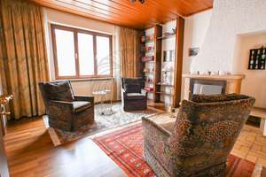 Wiesbaden-Bierstadt: Dreifamilienhaus - Ideal für Mehrgenerationenwohnen!  – Die vollständige Adresse der Immobilie erhältst du vom Anbieter., 65191 Bierstadt, Wiesbaden – Vorschaubild 4