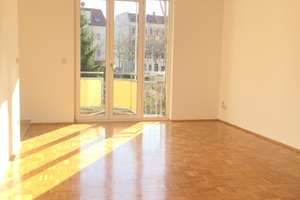 *Schickes Single-Apartment mit Südbalkon* ab 15.06.2026