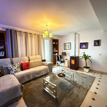 Geräumige Wohnung in Alameda Pueblo sucht Eigentümer