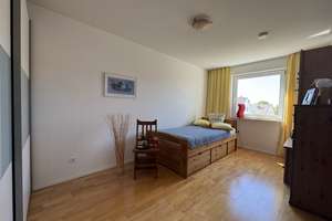 Familienfreundliches Zuhause in Stuttgart-Steckfeld - Doppelhaushälfte mit sonnigen Garten – Hans-Kächele-Straße 30, 70599 Steckfeld, Stuttgart – Vorschaubild 11