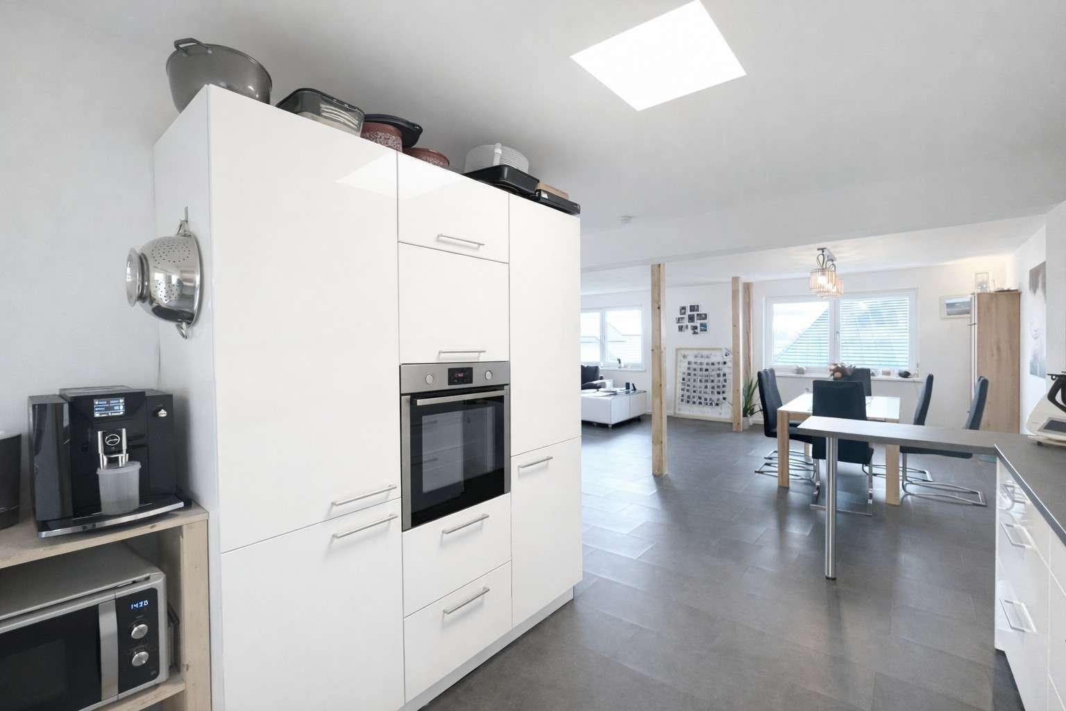 Immobilie in Hülben - Exklusiv kernsaniert: Hochwertiges Einfamilienhaus mit modernster Technik und außergewöhnlicher Wohn - Bild 11