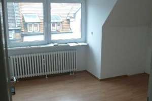 Schicke 2,5-Raum-DG-Wohnung in GE-Resse ab sofort zu vermieten – Ewaldstraße  11, 45892 Resse, Gelsenkirchen – Vorschaubild 9