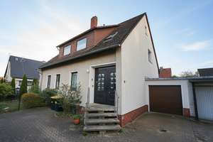 Freistehendes Einfamilienhaus in beliebter Lage in Braunschweig - Veltenhof – Die vollständige Adresse der Immobilie erhältst du vom Anbieter., 38112 Veltenhof-Rühme, Braunschweig – Vorschaubild 2