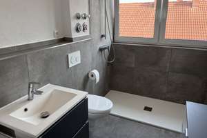 helle 2 1/2 Zimmer DG-Wohnung in Moosburg mit Balkon – Die vollständige Adresse der Immobilie erhältst du vom Anbieter., 85368 Moosburg an der Isar – Vorschaubild 7