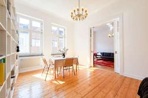 Einzigartige 4-Zimmer Wohnung im Kreuzviertel mit beeindruckender Raumhöhe – Die vollständige Adresse der Immobilie erhältst du vom Anbieter., 48147 Kreuz, Münster – Vorschaubild 3