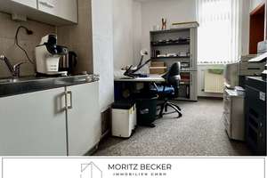 Liebhaberobjekt: Denkmalgeschütztes Pfarrhaus mit Nebengebäuden, Garagen und großem Grundstück! – Die vollständige Adresse der Immobilie erhältst du vom Anbieter., 37176 Nörten-Hardenberg – Vorschaubild 16