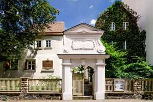 Mit Balkon & Wannenbad: 2,5-Zimmer-Wohnung in denkmalgeschütztem Altbau – Wiederitzscher Straße 25, 4155 Leipzig – Vorschaubild 13