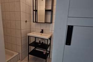 Sanierte helle zwei Zimmerwohnung mit gr. Balkon in Köln-Mülheim – Rüdesheimer Str. 4, 51065 Mülheim (Ortsteil), Köln – Vorschaubild 9