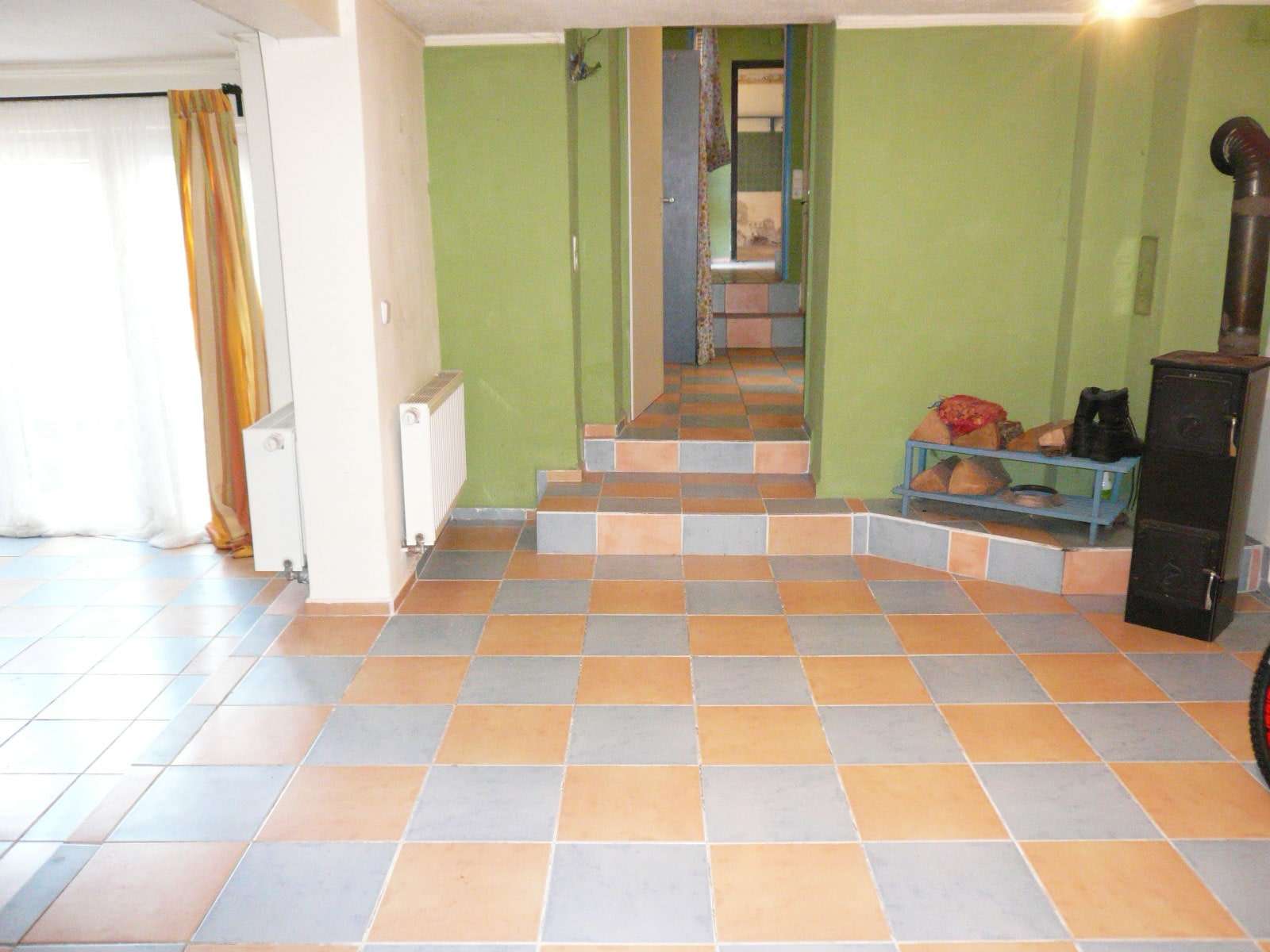 Immobilie in Mayen - Gepflegtes Einfamilienhaus m. Stellplatz u. kleiner Terrasse in Nitztal - Bild 4