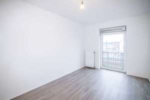 Freigezogene 3 - Zimmer Eigentumswohnung ca. 86 m² mit Balkon in Düsseldorf - Unterbilk – Die vollständige Adresse der Immobilie erhältst du vom Anbieter., 40223 Bilk, Düsseldorf – Vorschaubild 5