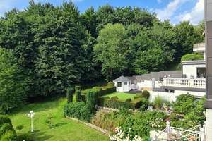 Wohn(t)raum mit Panoramablick: Exklusive ETW mit Terrasse in Bredeney's Bestlage