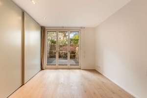 Wohnen in erster Rheinlage – Eine Residenz  von  zeitloser Eleganz – Die vollständige Adresse der Immobilie erhältst du vom Anbieter., 53113 Gronau, Bonn – Vorschaubild 10