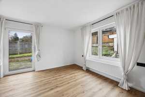 ***RESERVIERT*** - Großes Grundstück, modernisierte Innenräume und Doppelgarage - Ihr Familienglück – Ludwigsburg (Kreis) – Vorschaubild 23