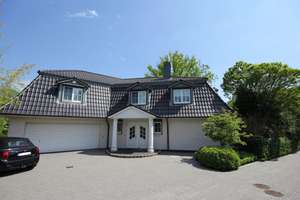 Exklusive Mansarddach-Villa für Gewerbe & Wohnen – Die vollständige Adresse der Immobilie erhältst du vom Anbieter., 25421 Pinneberg – Vorschaubild 2