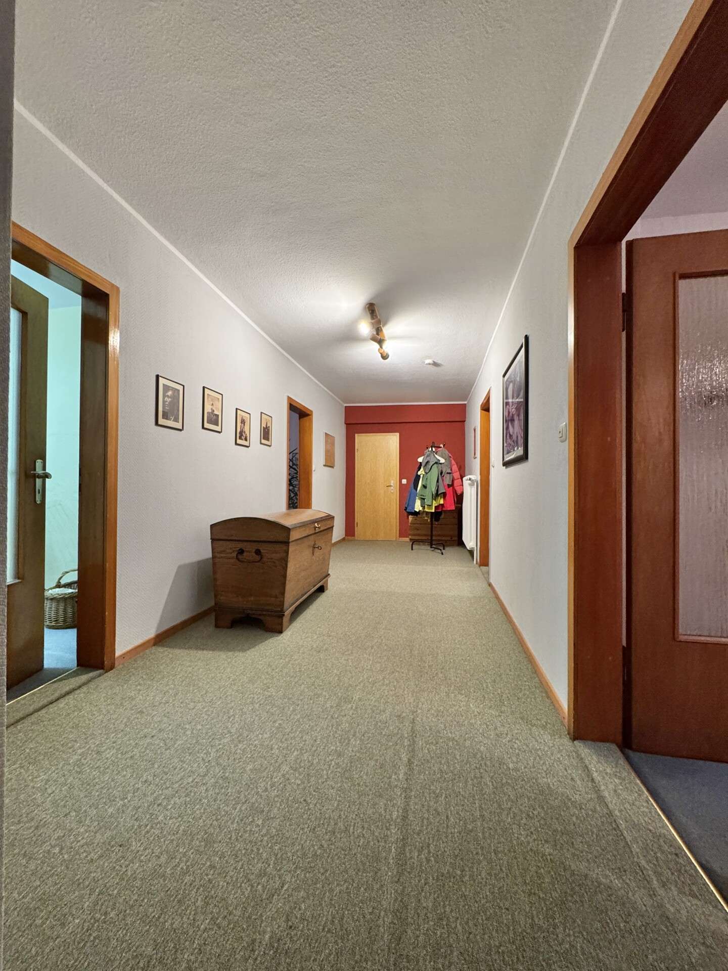 Immobilie in Gehrden - Ihr neues IMMOBILIEN QUARTIER: Gepflegtes 2-Fam.-Haus mit viel Charme & hinlänglich Platz - Bild 22