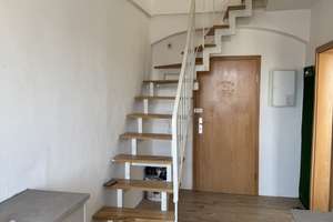 Lichtdurchflutetes Maisonette-Highlight: 3 Zimmer mit neuem Boden & Einbauküche – Höfener Straße 18, 90763 Südstadt Industriegebiet, Fürth – Vorschaubild 9