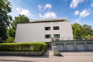 Großzügigkeit und Eleganz in einer der besten Wohnla-gen Münchens Eigentumswohnung in ruhiger Lage v