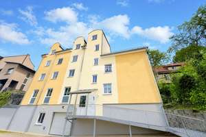 antaris Immobilien GmbH ** Top Kapitalanlage: Vermietete 1-Zi.-Wohnung mit Terrasse & TG in Jena ** 