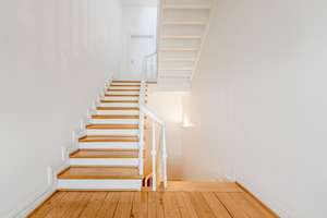 Wunderschöne Altbau-Wohnung im Herzen von Alt-Oberkassel – Die vollständige Adresse der Immobilie erhältst du vom Anbieter., 40545 Oberkassel, Düsseldorf – Vorschaubild 21