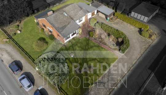 Bild von Viel Platz in Haus und Garten *Bungalow mit Keller und Garage in Beckedorf*