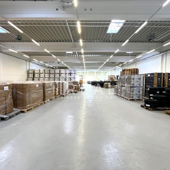 Gepflegte Lager-/ Logistikfläche in Düsseldorf | ebenerdige Andienung | zentrale Lage