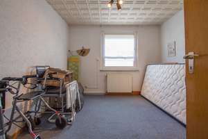 Zweifamilienhaus mit zusätzlichem Bebauungspotenzial| 2 Wohneinheiten | Garten | Doppelcarport – Die vollständige Adresse der Immobilie erhältst du vom Anbieter., 30629 Misburg-Nord, Hannover – Vorschaubild 25