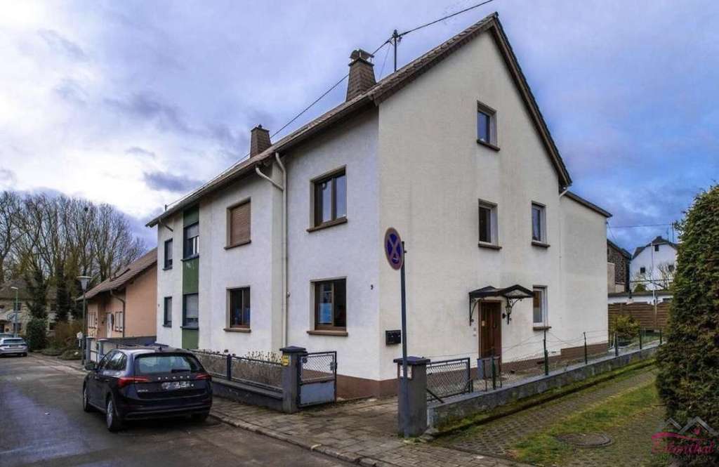 Immobilie in Andernach - 4 Familienhaus inkl Ferienwohnung - Bild 0