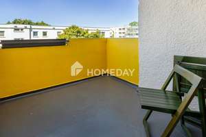 Einziehen und Wohlfühlen – Helle 2-Zimmer-Wohnung mit Einbauküche, Loggia und schönem Ausblick – Die vollständige Adresse der Immobilie erhältst du vom Anbieter., 13599 Haselhorst, Berlin – Vorschaubild 1