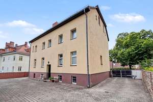 Gepflegtes und vollvermietetes 3-Parteienhaus in Potsdam-Drewitz – Die vollständige Adresse der Immobilie erhältst du vom Anbieter., 14480 Drewitz, Potsdam – Vorschaubild 2