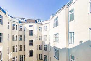MOABIT - ZENTRAL UND RUHIG! SCHÖNE UND GEPFLEGTE ALTBAUWOHNUNG IM GARTENHAUS! PROVISIONSFREI! – Alt-Moabit 126, 10557 Moabit, Berlin – Vorschaubild 9