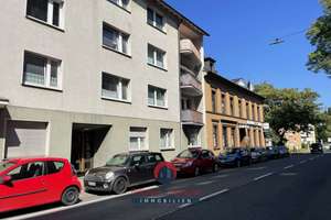 WUPPERTAL-SEHLHOF: SCHÖNE 2-ZIMMERWOHNUNG IM 1.OG - BADEZIMMER MIT FENSTER