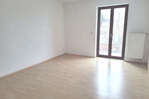 ***SELBSTNUTZUNG MÖGLICH - SEHR GEPFLEGTE, SONNIGE 3 Zi-DACHGESCHOSSWOHNUNG IN RUHIGER LAGE *** – Die vollständige Adresse der Immobilie erhältst du vom Anbieter., 9131 Hilbersdorf, Chemnitz – Vorschaubild 5