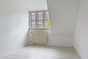 Provisionsfrei: Stadthaus mit viel Raum für Ihre Bedürfnisse – Fritz-Werner-Straße 54 j, 12107 Mariendorf, Berlin – Vorschaubild 8