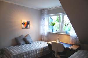 Möbl. Luxuswohnung m.Südbalkon, Stellplatz (MIETE einschl. aller NK!) – Die vollständige Adresse der Immobilie erhältst du vom Anbieter., 42699 Ohligs/Aufderhöhe/Merscheid, Solingen – Vorschaubild 23