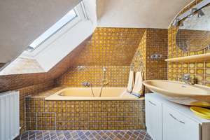 Einfamilienhaus in Hamburg-Bergstedt auf exklusivem 913 qm großem Grundstück – Die vollständige Adresse der Immobilie erhältst du vom Anbieter., 22395 Bergstedt, Hamburg – Vorschaubild 8