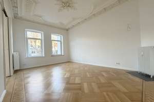 - Prachtvolle Stuckdecken - Stilvolle 3-Zimmer Altbauwohnung mit hohen Decken – Am Dobben 70, 28203 Ostertor, Bremen – Vorschaubild 2