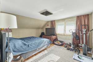 Solide Kapitalanlage mit Charme – modernisiertes Mehrfamilienhaus in ruhiger Lage von Schömberg – Die vollständige Adresse der Immobilie erhältst du vom Anbieter., 75328 Schömberg – Vorschaubild 46