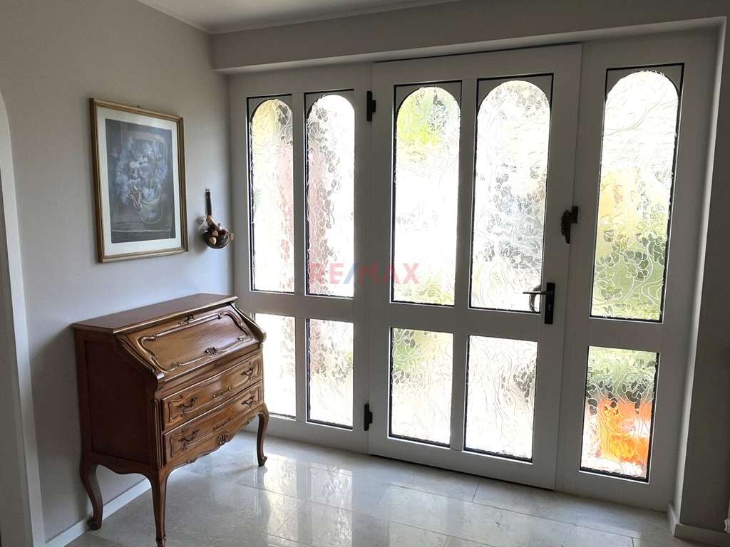 Immobilie in Hirschberg an der Bergstraße - Gepflegter Wohntraum mit Garage und Sonnenterrasse - Bild 2