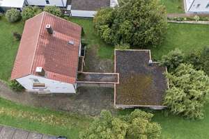 Wohnen mit Freiraum – Einfamilienhaus auf Raritätsgrundstück in Bisingen! – Die vollständige Adresse der Immobilie erhältst du vom Anbieter., 72406 Bisingen – Vorschaubild 4