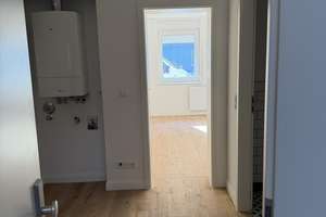 Erstbezug nach Kernsanierung - Stilvoller Altbau im Herzen von Gablenberg – Bussenstraße 58, 70186 Gablenberg, Stuttgart – Vorschaubild 2
