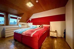 Großzügige Dachgeschosswohnung mit 600 m² Garten, Balkon, Aufzug und optionaler Garage – Die vollständige Adresse der Immobilie erhältst du vom Anbieter., 44869 Höntrop, Bochum – Vorschaubild 5