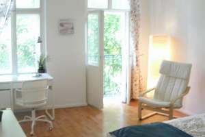 2 tolle Apartments nahe Sbhf. Adlershof!  * ohne Makler * top Rendite 6,5% o. bezugsfrei – Altheider Straße 32, 12489 Adlershof, Berlin – Vorschaubild 1