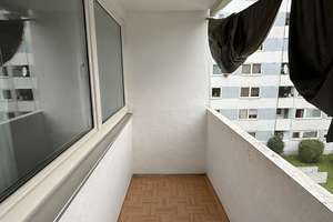 Charmante 3-Zimmer-Wohnung in verkehrsgünstiger Lage von Ingolstadt-Ost – Die vollständige Adresse der Immobilie erhältst du vom Anbieter., 85055 Nordost, Ingolstadt – Vorschaubild 8