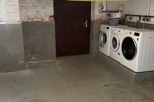 Stilvolle 2-Zimmer-Erdgeschosswohnung mit gehobener Innenausstattung mit EBK in Düsseldorf – Richardstrasse 74, 40231 Düsseldorf – Vorschaubild 9